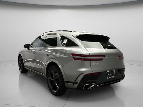 New 2026 Genesis GV70 2.5T Sport Prestige image 3