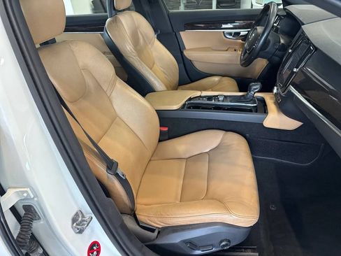 Used 2018 Volvo S90 T5 Momentum w/ Convenience Package AWD/4WD image 42