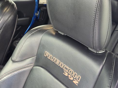 Used 2022 Jeep Wrangler Unlimited Rubicon w/ Xtreme Recon 35" Tire Package image 18