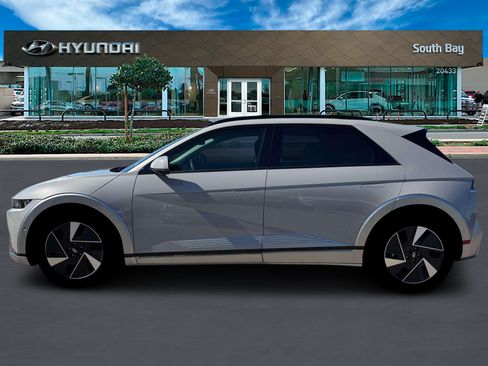 New 2026 Hyundai Ioniq 5 Limited RWD image 3