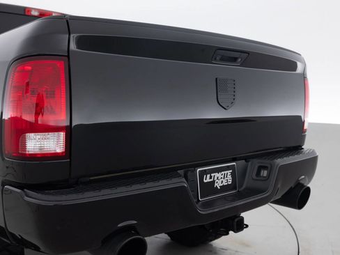 Used 2017 RAM 1500 Express w/ Express Value Package image 17