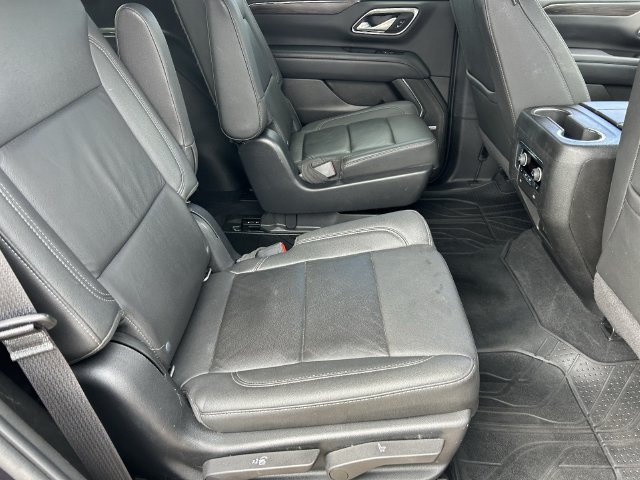 Used 2022 Chevrolet Tahoe Z71 w/ Luxury Package AWD/4WD image 14