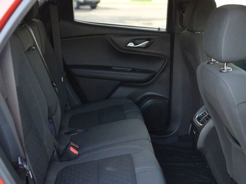 Used 2021 Chevrolet Blazer LT image 43