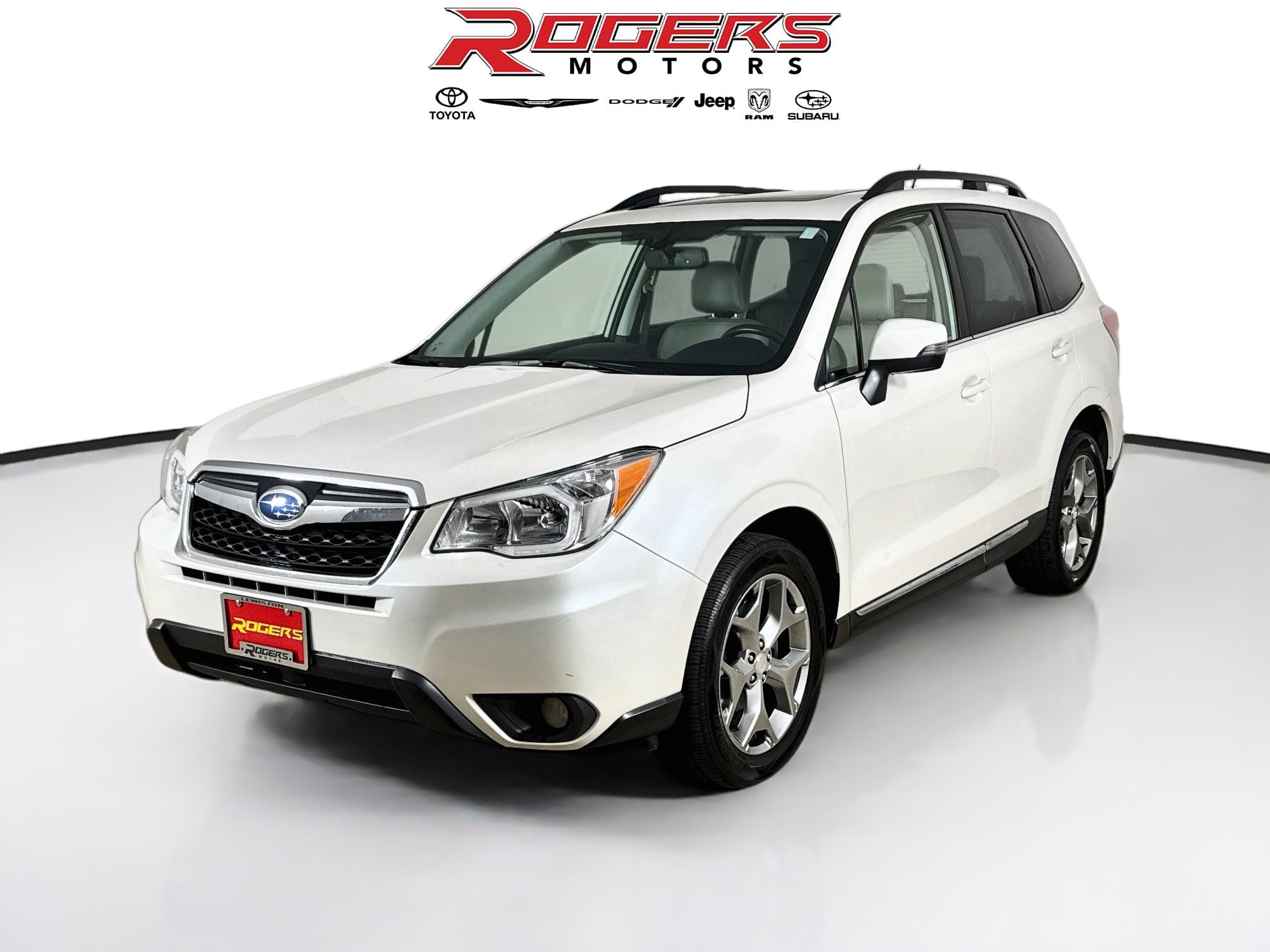 Used 2015 Subaru Forester 2.5i Touring AWD/4WD image 3