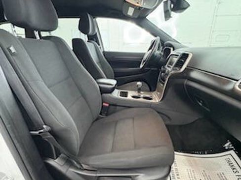 Used 2015 Jeep Grand Cherokee Laredo w/ Quick Order Package 23E image 13