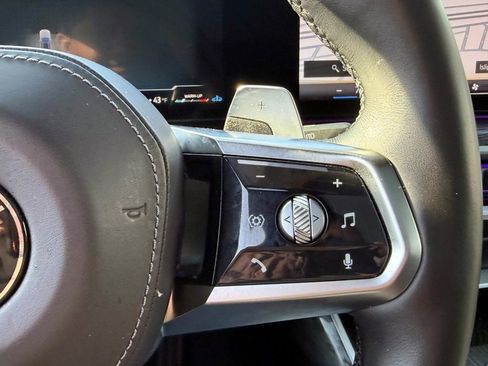 Used 2024 BMW 740i xDrive image 20