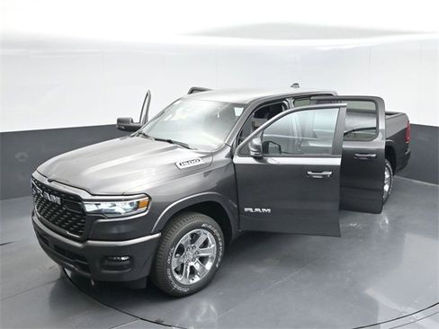 New 2026 RAM 1500 4x4 Crew Cab image 49