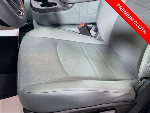 Used 2018 RAM 1500 Express w/ Express Value Package AWD/4WD image 19