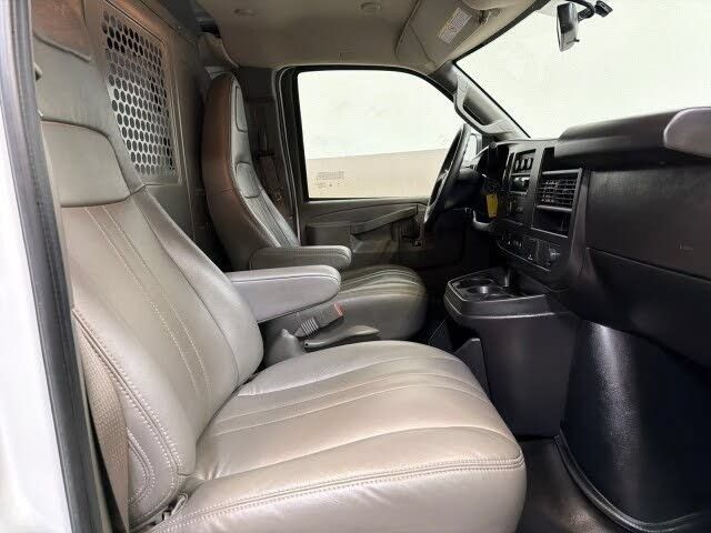 Used 2022 Chevrolet Express 2500 w/ Driver Convenience Package RWD image 42