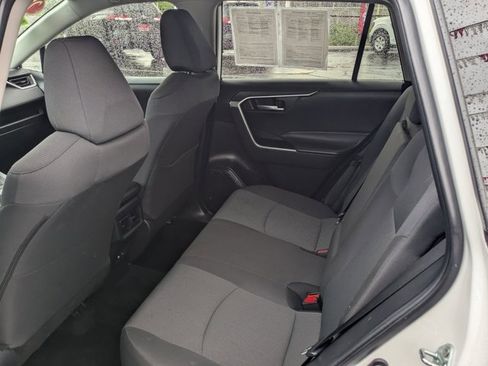 Used 2025 Toyota RAV4 XLE image 14
