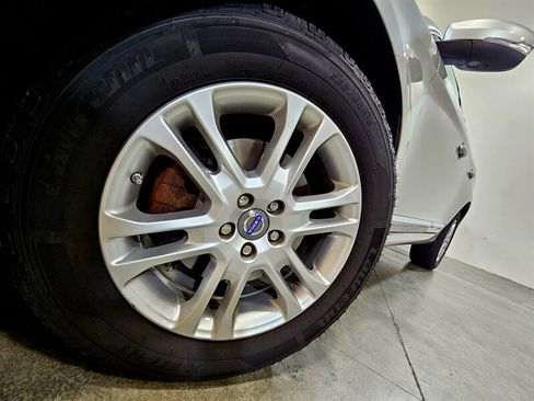 Used 2015 Volvo XC60 T5 AWD/4WD image 19