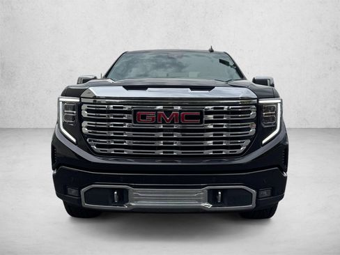 Used 2024 GMC Sierra 1500 Denali w/ Denali Reserve Package AWD/4WD image 2