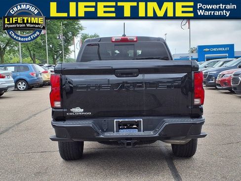 Used 2024 Chevrolet Colorado Z71 w/ Z71 Convenience Package 2 AWD/4WD image 6
