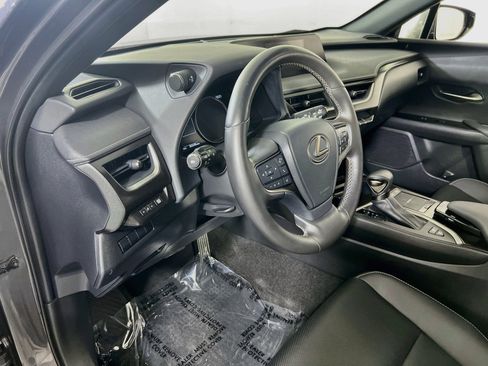 Used 2022 Lexus UX 250h w/ Premium Package AWD/4WD image 9