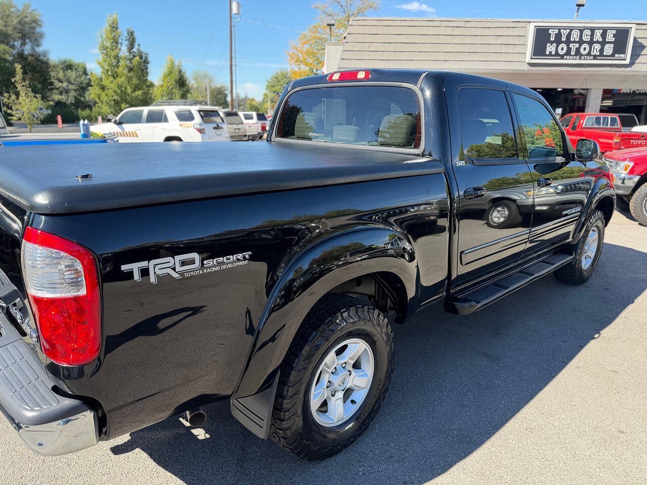 Used 2005 Toyota Tundra SR5 w/ TRD Off-Road Pkg AWD/4WD image 15