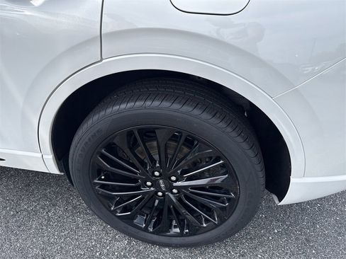 Used 2023 Lincoln Corsair Reserve w/ Equipment Group 201A image 20