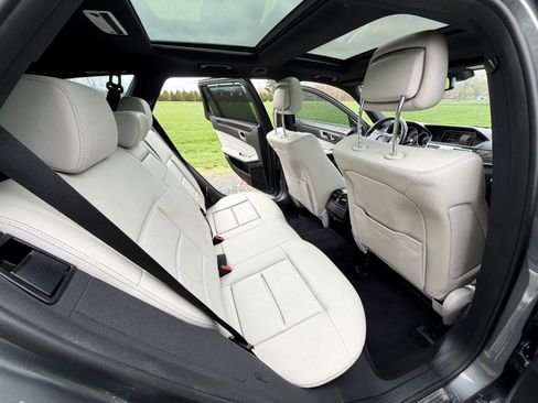 Used 2016 Mercedes-Benz E 350 4MATIC Wagon image 76