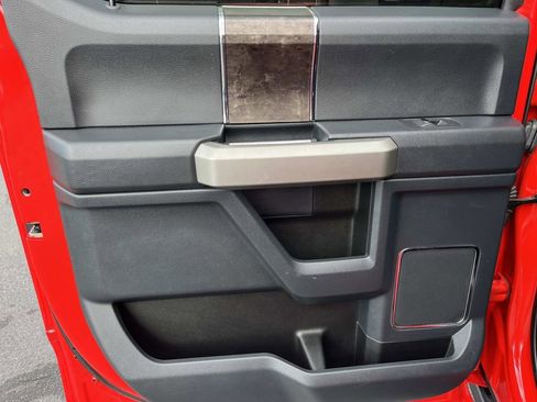 Used 2022 Ford F250 Lariat w/ Lariat Ultimate Package image 18