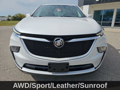 Used 2022 Buick Enclave Essence w/ Experience Buick Package AWD/4WD image 2
