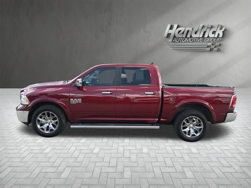 Used 2019 RAM 1500 Laramie w/ Convenience Group AWD/4WD image 6