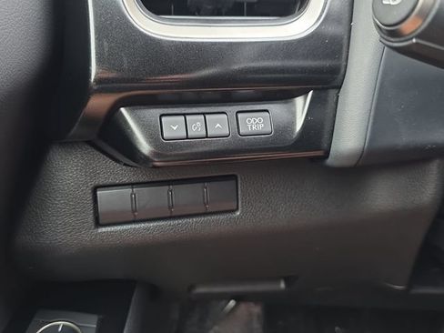 Used 2021 Lexus UX 250h w/ Accessory Package (Z1) AWD/4WD image 24