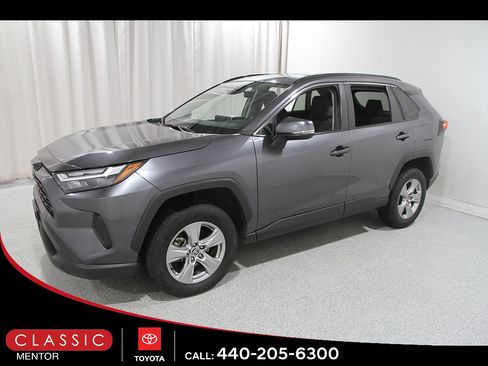 Certified 2025 Toyota RAV4 XLE FWD image 3
