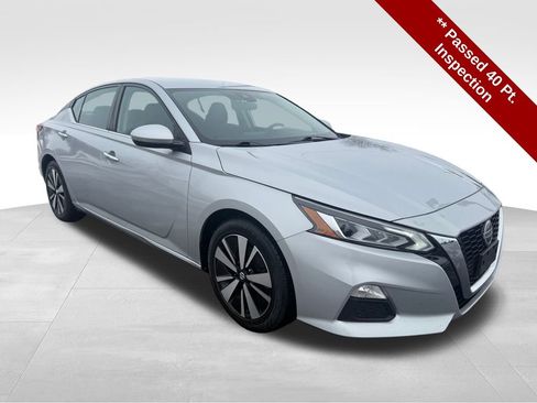 Used 2021 Nissan Altima 2.5 SV image 9