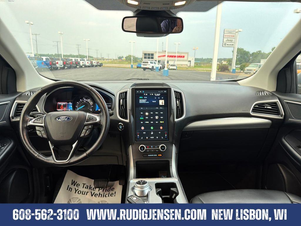 Used 2022 Ford Edge SEL AWD/4WD image 12