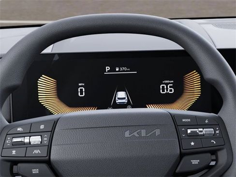 New 2026 Kia Sportage LX image 21