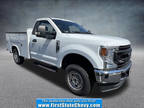 Used 2022 Ford F250 XL w/ Power Equipment Group AWD/4WD image 1