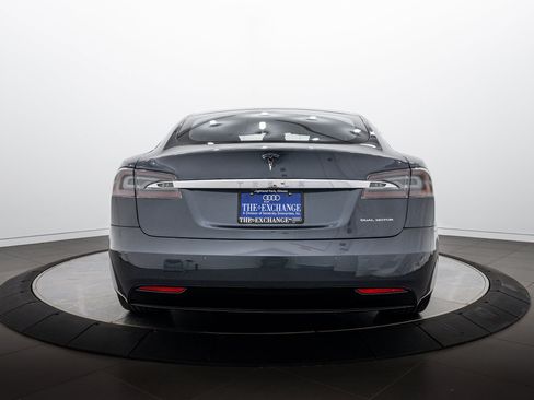 Used 2020 Tesla Model S Long Range Plus AWD/4WD image 22