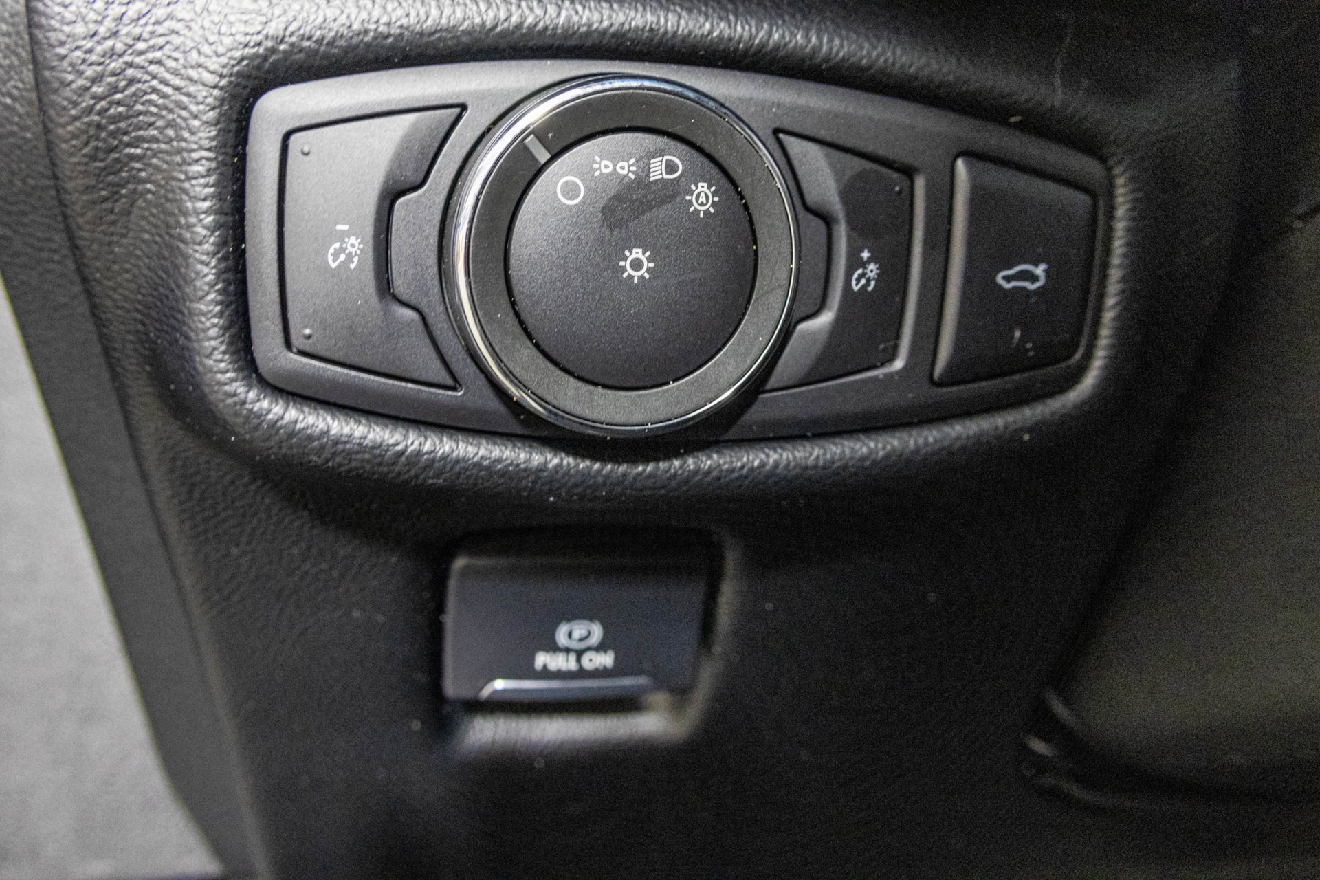 Used 2017 Lincoln MKZ Reserve AWD/4WD image 37