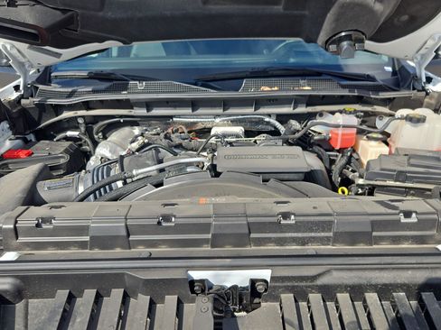 Used 2025 Chevrolet Silverado 3500 LTZ w/ LTZ Texas Edition AWD/4WD image 34