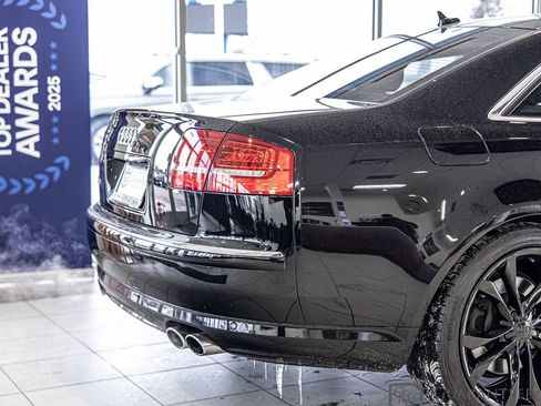 Used 2008 Audi S8 image 12