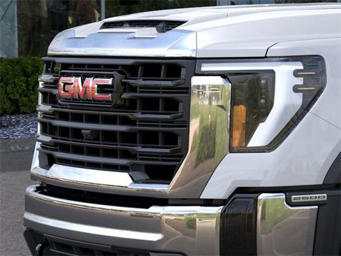 New 2026 GMC Sierra 2500 Pro AWD/4WD image 13