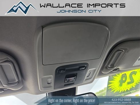 Used 2024 Toyota Camry SE image 32