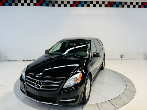Used 2012 Mercedes-Benz R 350 4MATIC image 33