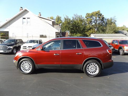 Used 2011 Buick Enclave CX w/ Driver Confidence Package image 12