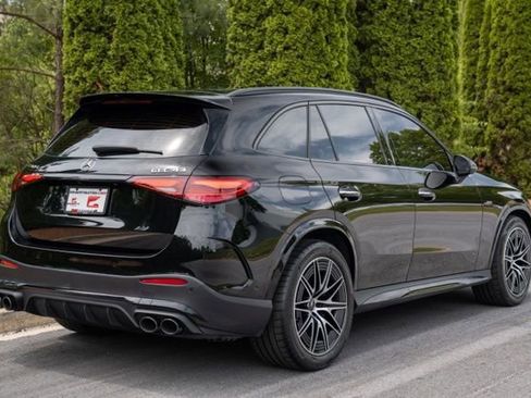 Used 2025 Mercedes-Benz GLC 43 AMG 4MATIC image 15