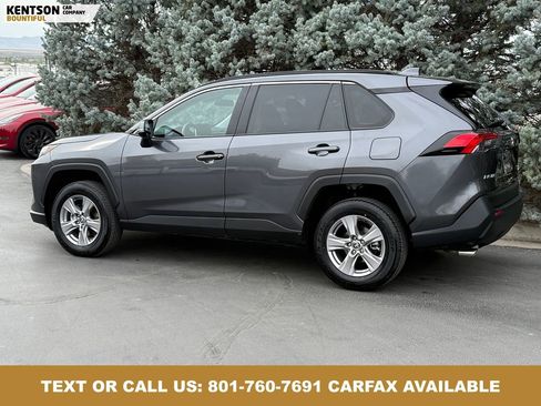 Used 2025 Toyota RAV4 XLE AWD/4WD image 5