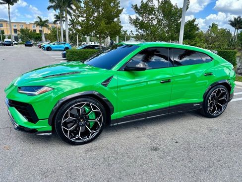 Used 2024 Lamborghini Urus Performante AWD/4WD image 11