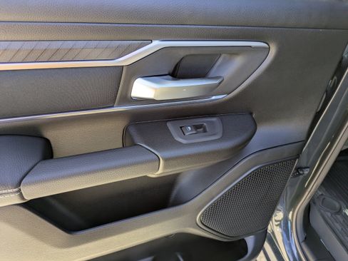 New 2026 RAM 1500 Big Horn AWD/4WD image 12