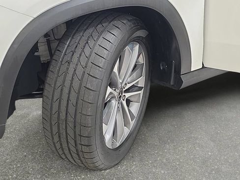 Used 2021 Mercedes-Benz GLE 350 4MATIC image 32