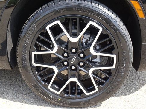 Certified 2023 Chevrolet Blazer RS w/ Enhanced Convenience Package image 24