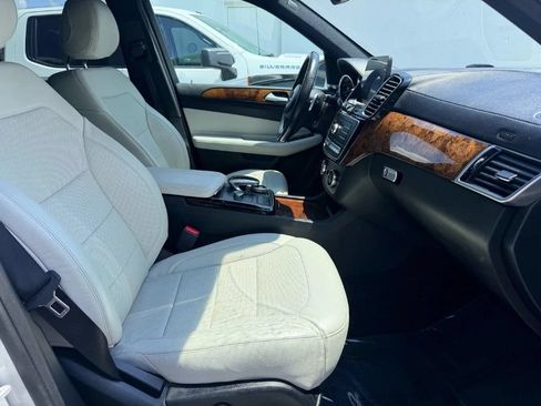 Used 2017 Mercedes-Benz GLS 450 4MATIC image 18