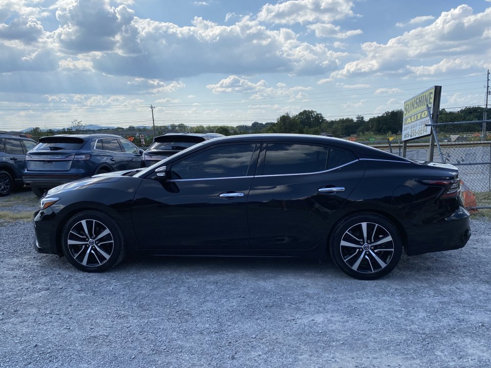 Used 2021 Nissan Maxima 3.5 SV w/ Floor Mat Group FWD image 8