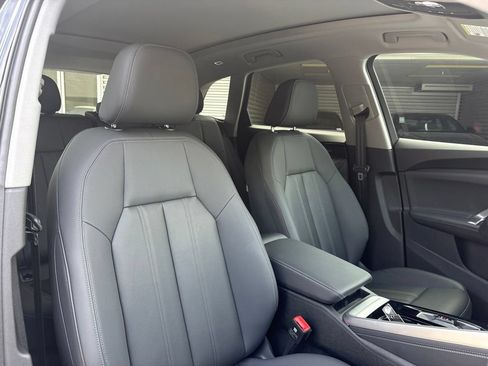 Certified 2025 Audi Q5 Premium Plus w/ Premium Plus AWD/4WD image 16