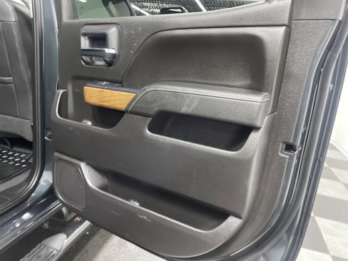 Used 2019 Chevrolet Silverado 2500 LTZ w/ Duramax Plus Package image 18