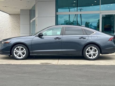 Used 2023 Honda Accord LX image 7