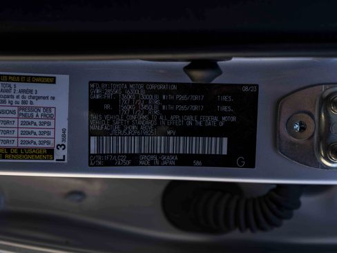 Used 2023 Toyota 4Runner TRD Off-Road Premium image 48